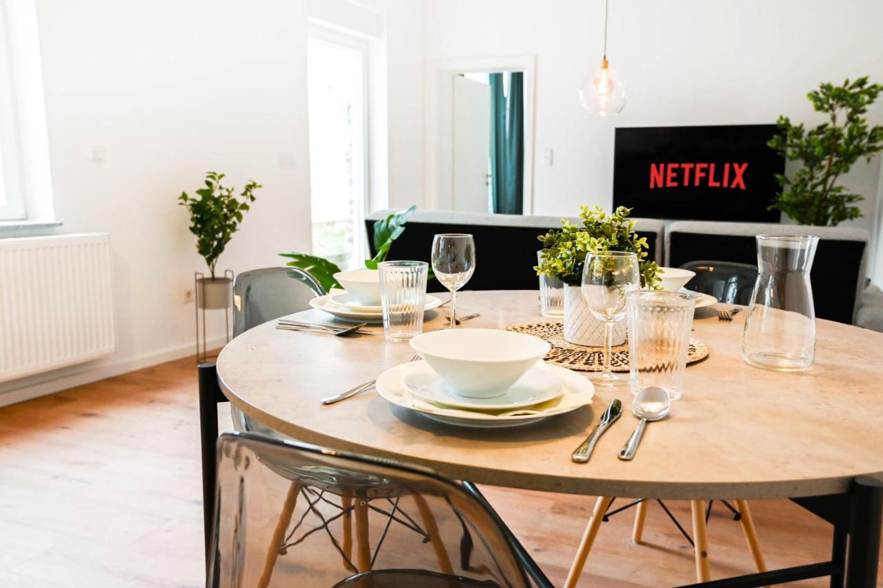 50Qm Apartment In Krefeld Zentral Gelegen Mit Hohen Decken - Beuys Apartments - Крефельд Екстер'єр фото